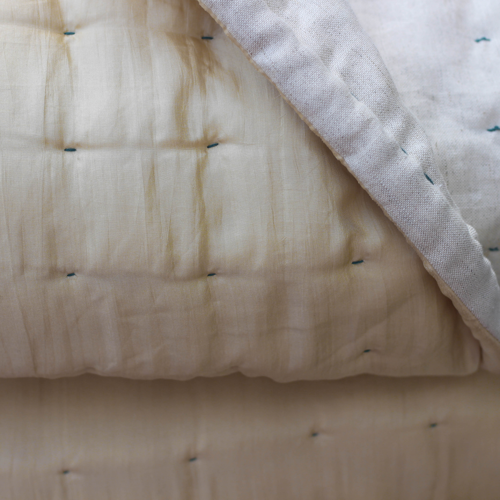Silk Linen Hand Quilt Blanket Duvet Coverlet- Ivory Silk