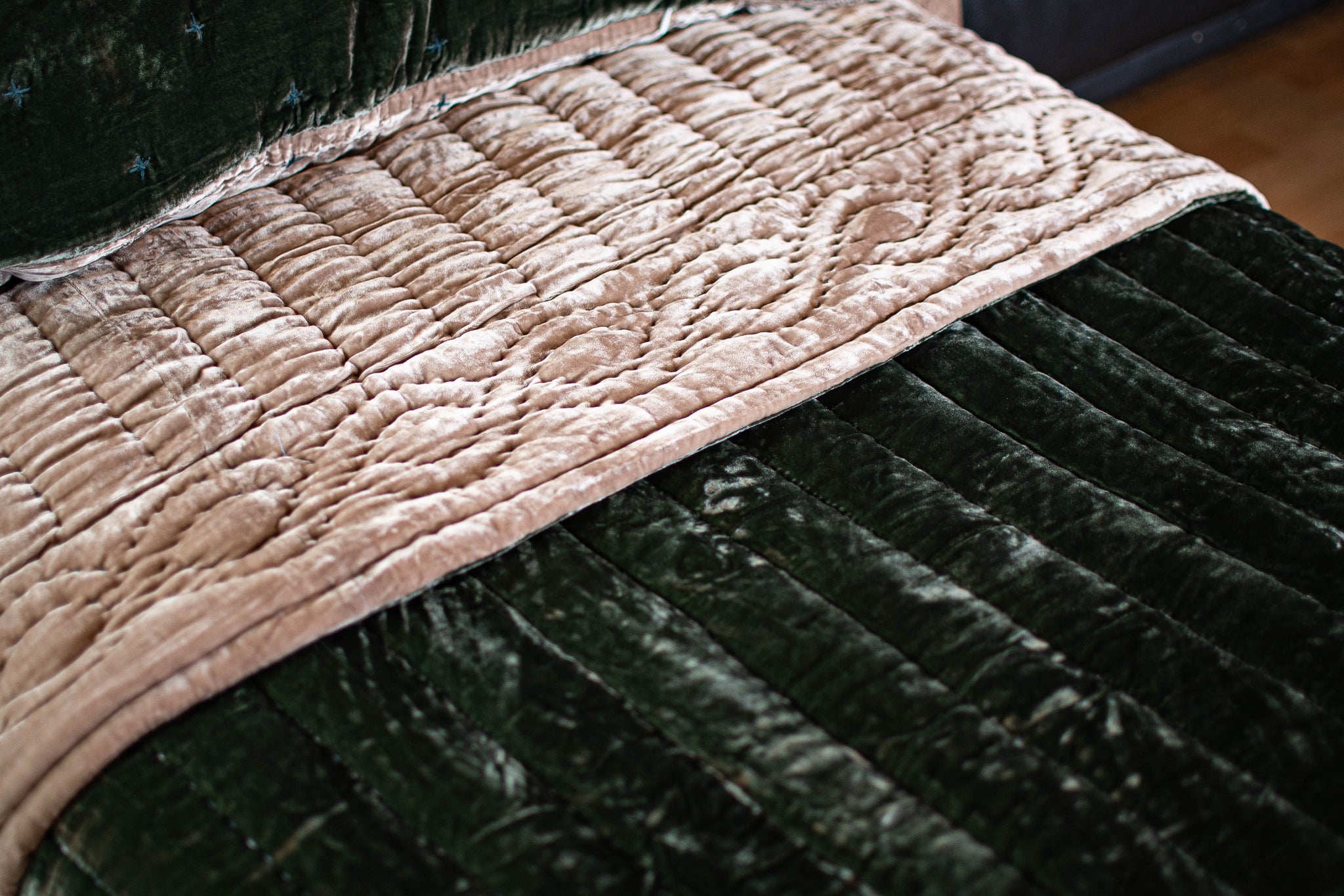 Silk Velvet Quilted Duvet Bed- Borderline Hand stitch-Seaweed