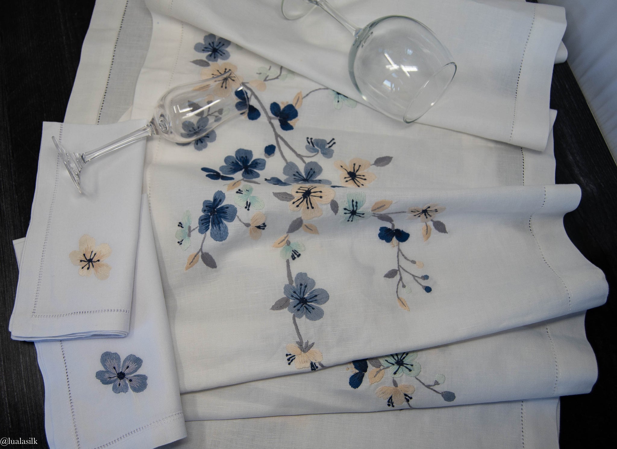 Hand embroidered Table Runner-Blue Apricot Flower