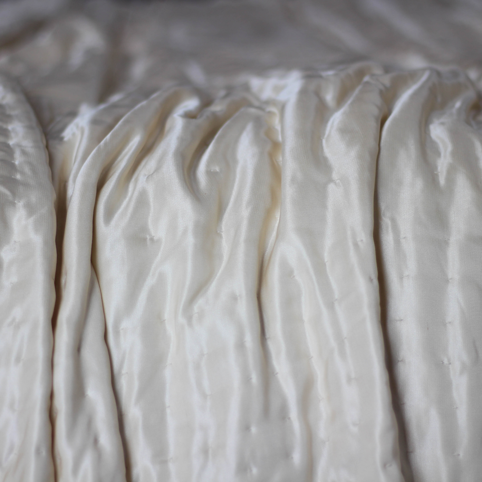 Charmeuse Silk Duvet and Silk Pillowcases-Hand quilted