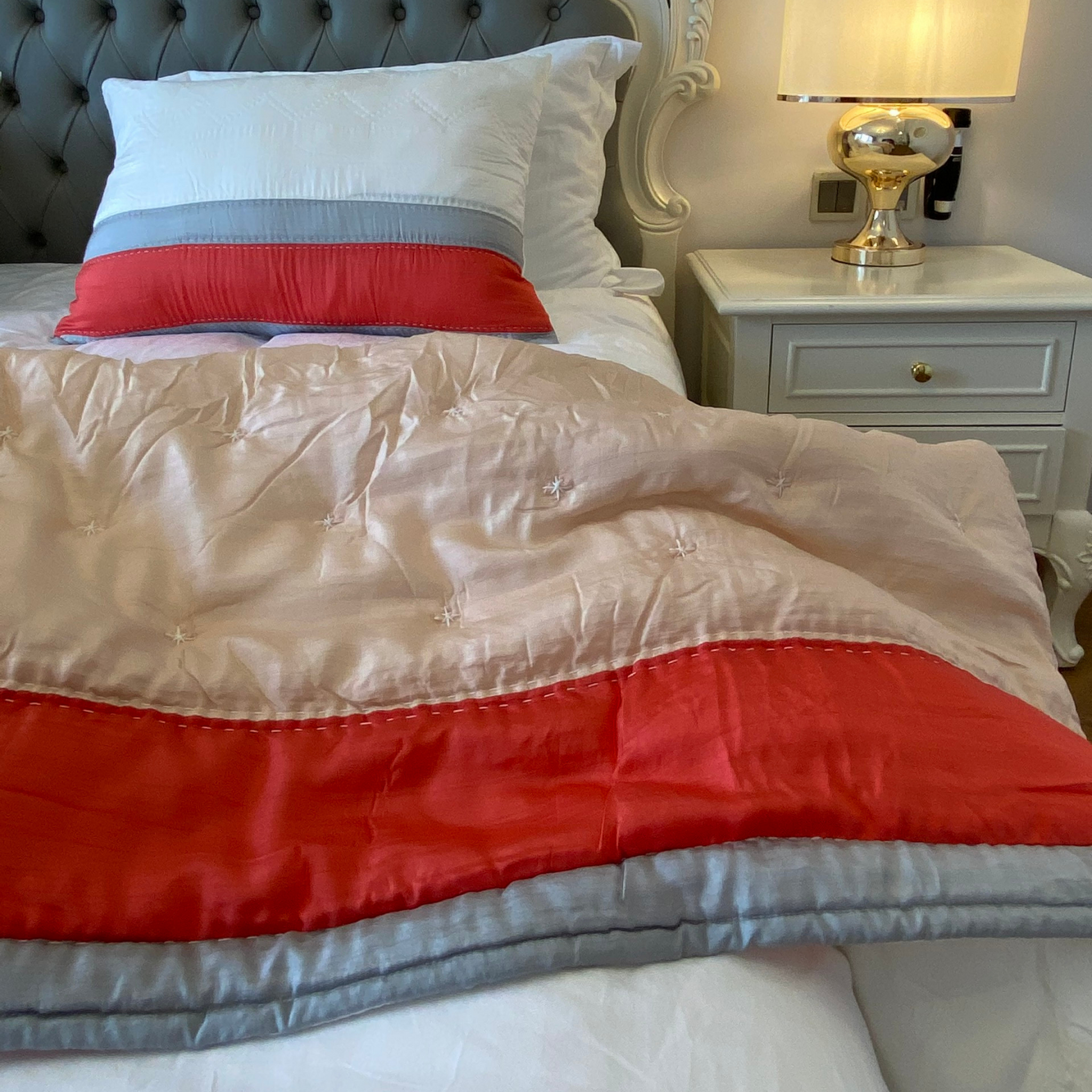 Mulberry Silk Quilted Duvet Comforter & Silk Pillowcases-Zig Zag