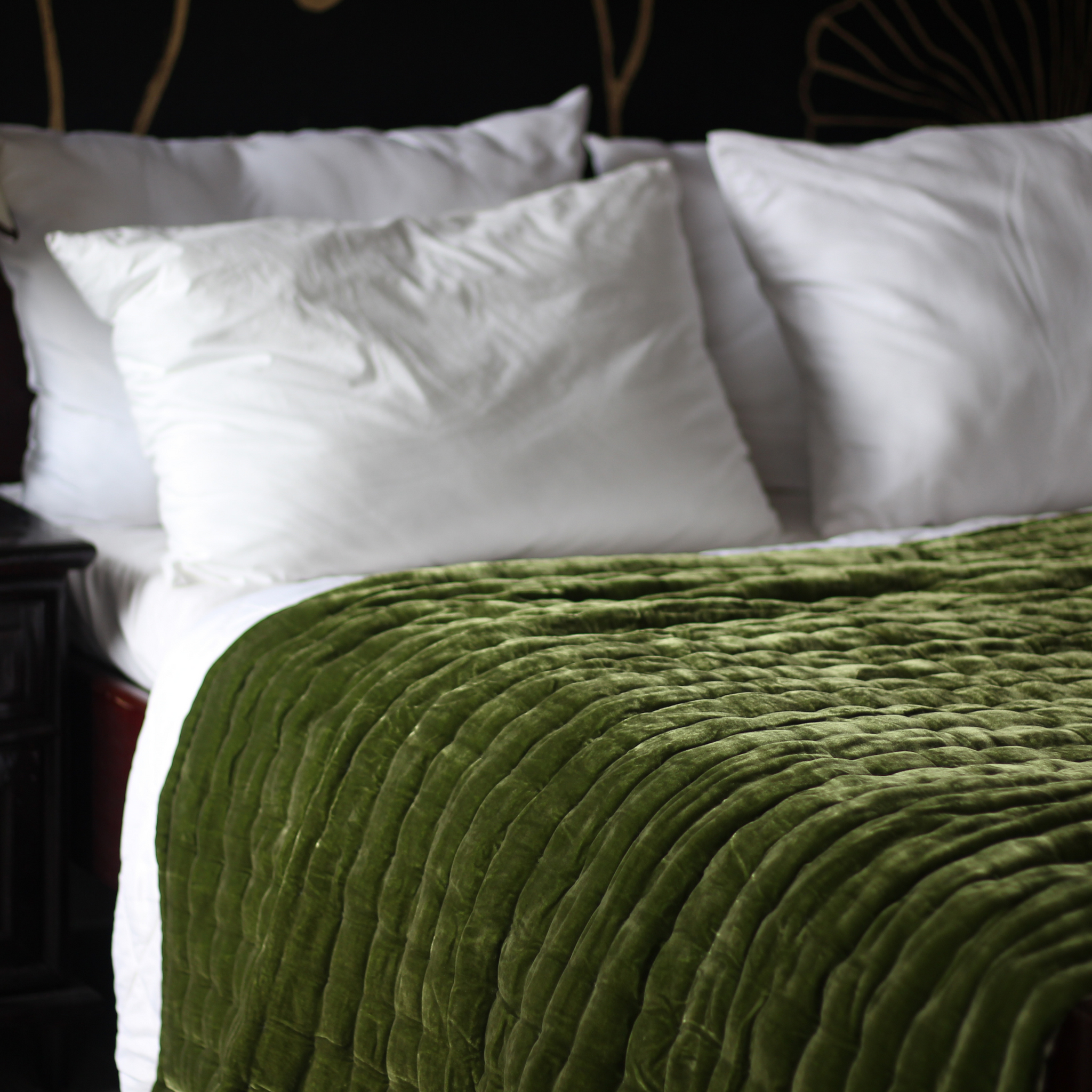 Linen and Silk Velvet Blanket - Best Bedding Set for Bedroom