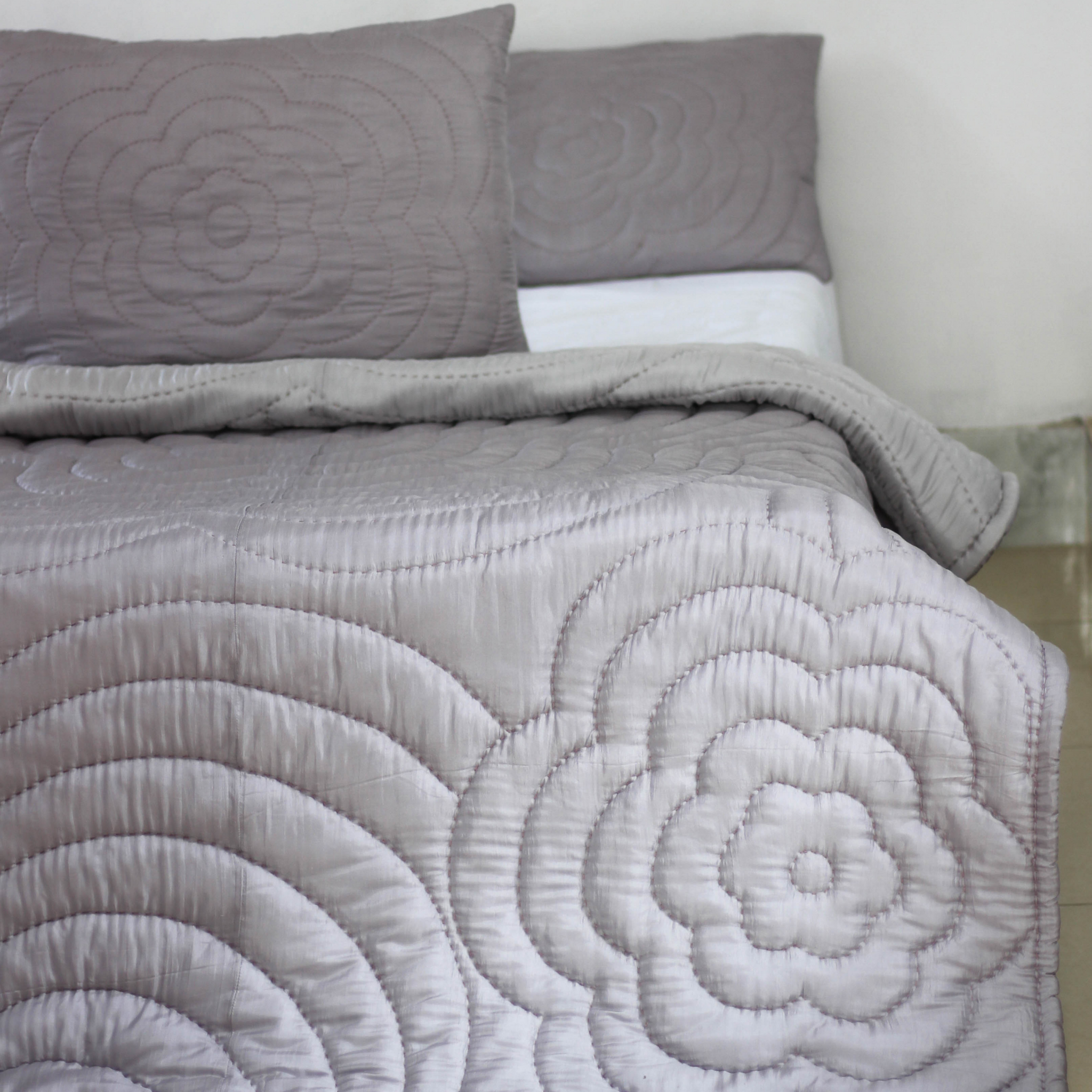 Mulberry Silk Comforter Set - Quilt and Shams - Blossom Hand Stitching