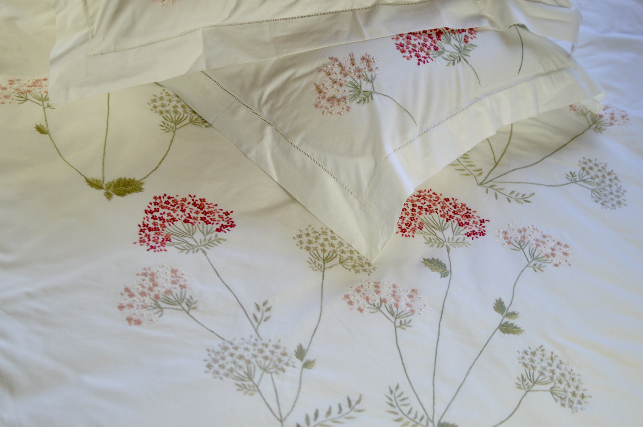 Hand Embroidered White Linen Bedding Set-Hydrangea