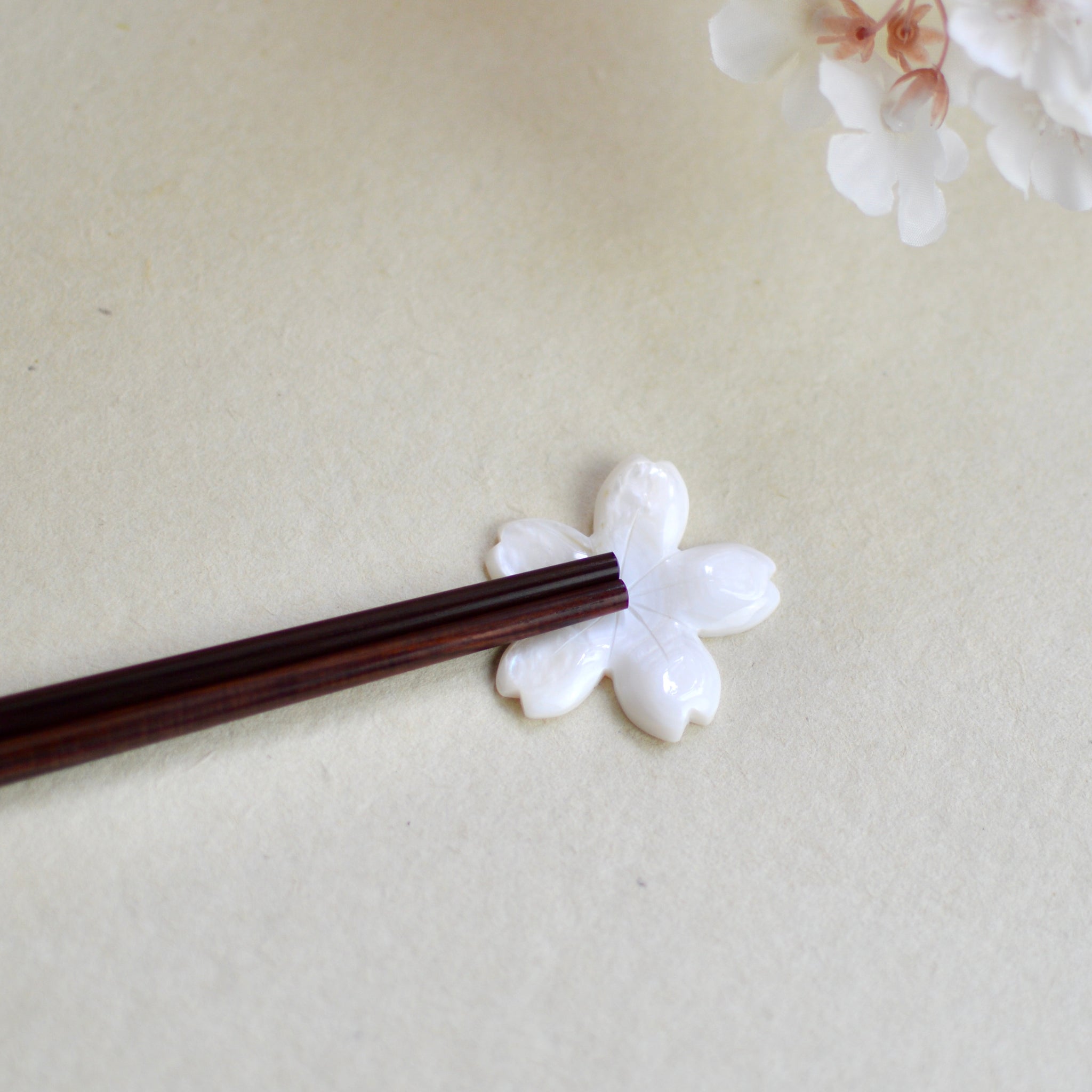 Pearl Chopsticks-Silver Inlay-Round