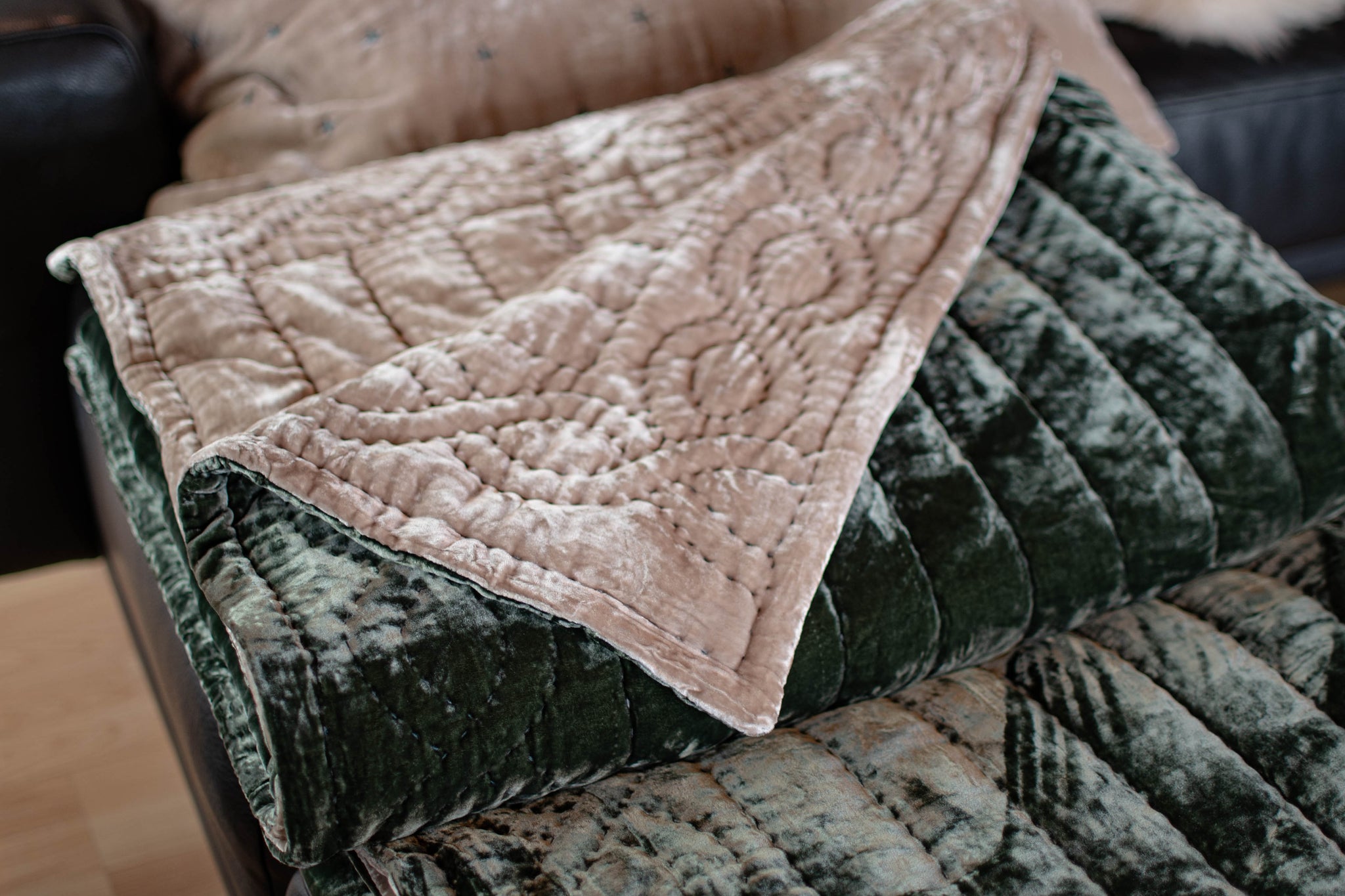 Silk Velvet Quilted Duvet Bed- Borderline Hand stitch-Seaweed