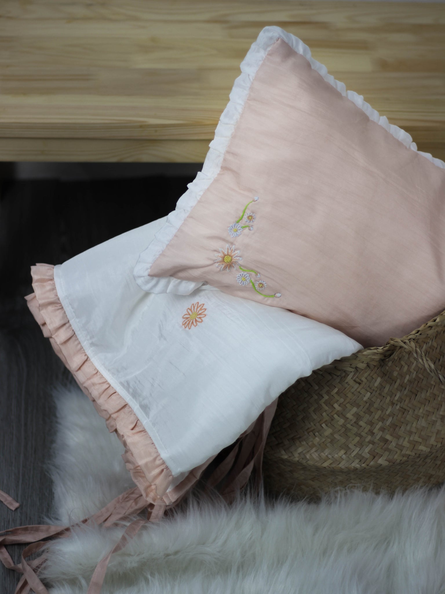 Baby Crib Set - Natural Silk Crib Bedding Set For Your Baby