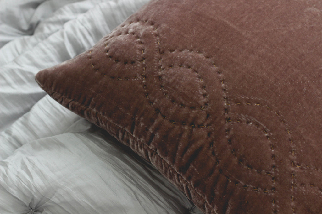 borderline rosy brown silk velvet hand quilted pillowcases silk bedding